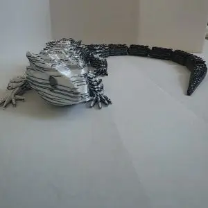 Articulated Gradient Dragon — fully poseable 3D printed dragon with two-color gradient finish by Extra Life Designs